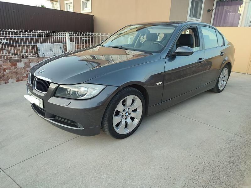 Usado 2008 BMW 320 Sedan | € 9.490 (Bom preço) - Imagem 1/4