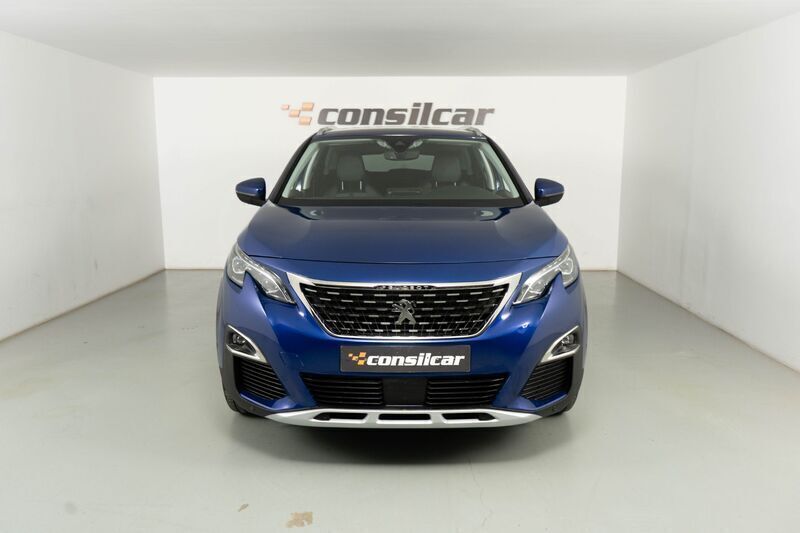 Azul Usado 2020 Peugeot 3008 Allure SUV | € 21.980 (Bom preço) - Imagem 1/4
