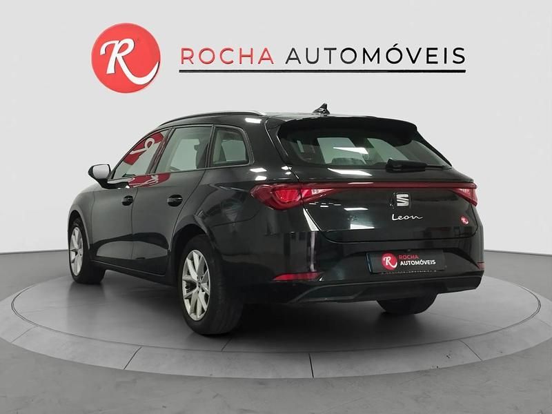 Usado Seat Leon ST 115 HP (84 kW) 2022 Preto Carrinha