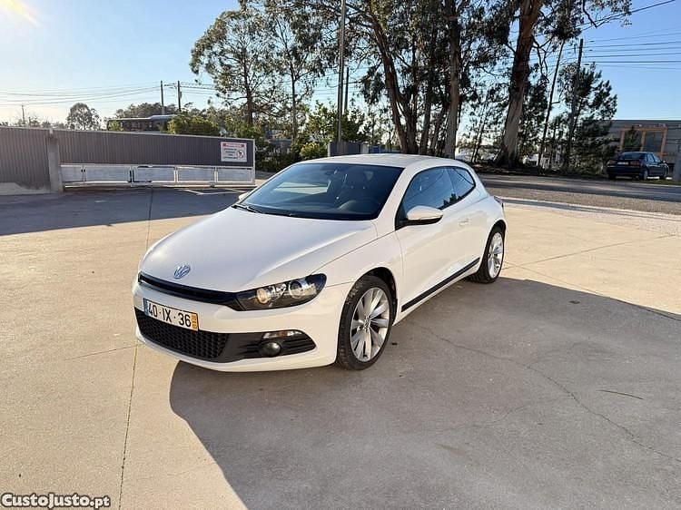 Branco Usado 2010 VW Scirocco Coupé | € 9.900 (Super Preço) - Imagem 1/1