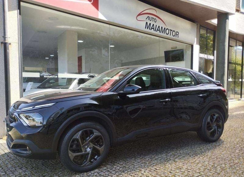 Preto Usado 2022 Citroën C4 Feel SUV | € 17.990 (Preço justo) - Imagem 1/4