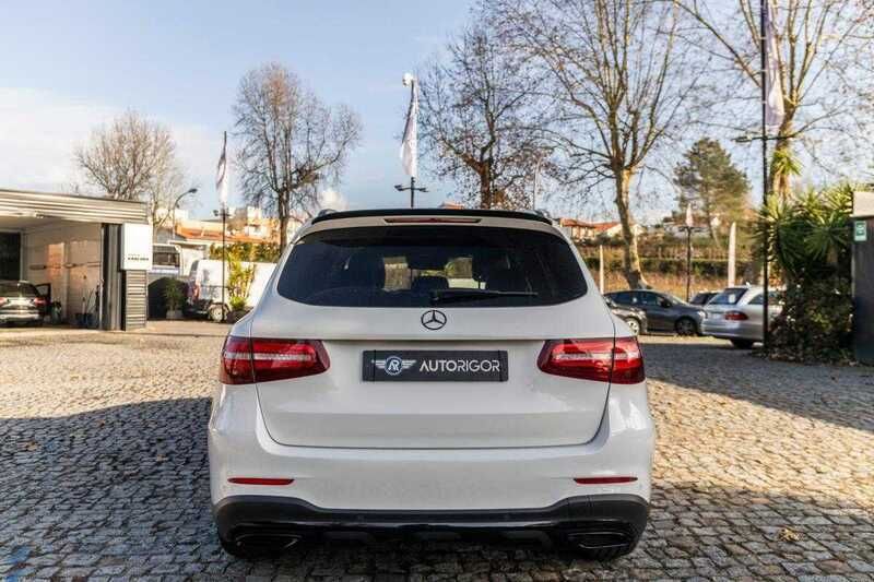 Usado Mercedes GLC250 AMG line 204 HP (150 kW) 2018 Branco SUV