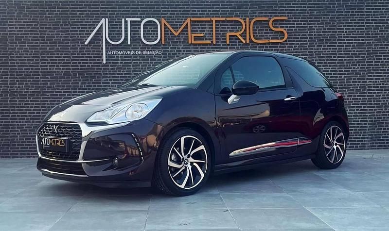Outra Usado 2017 DS Automobiles DS3 Be Chic Citadino | € 13.500 (Preço justo) - Imagem 1/4