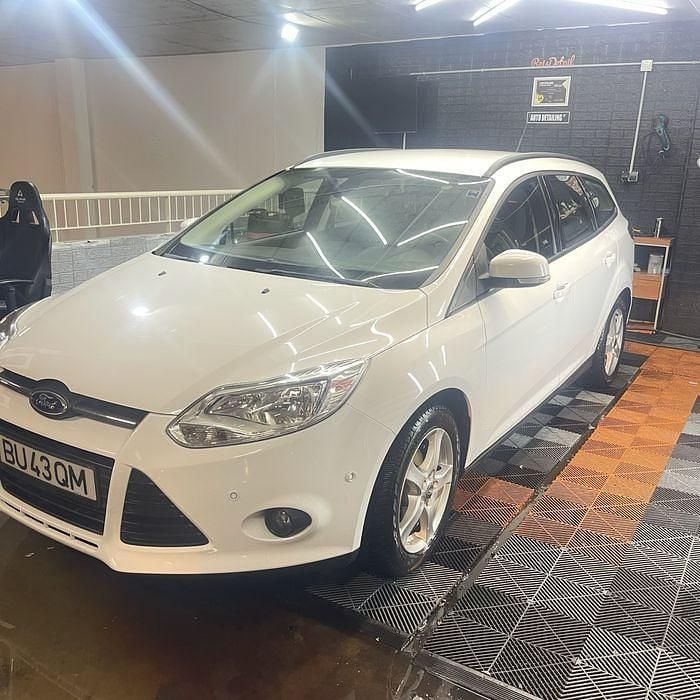 Usado 2013 Ford Focus Sedan | € 5.999 (Super Preço) - Imagem 1/4