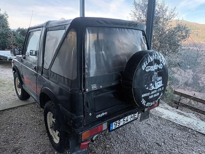 Usado Suzuki Samurai 45 HP (33 kW) 1984 SUV