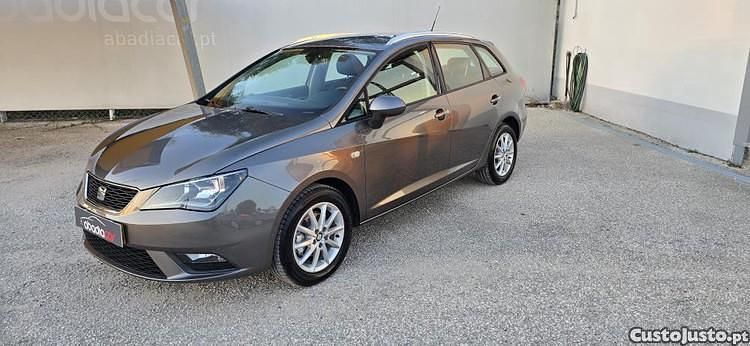 Usado Seat Ibiza ST Style 90 HP (66 kW) 2016 Branco Carrinha