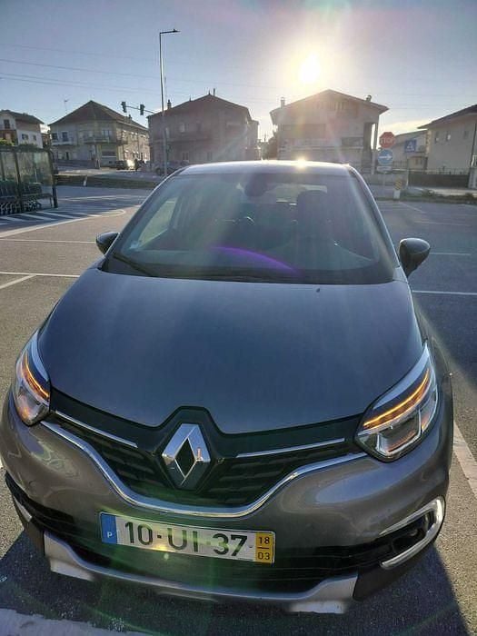 Usado 2018 Renault Captur Intens SUV | € 11.500 (Bom preço) - Imagem 1/4