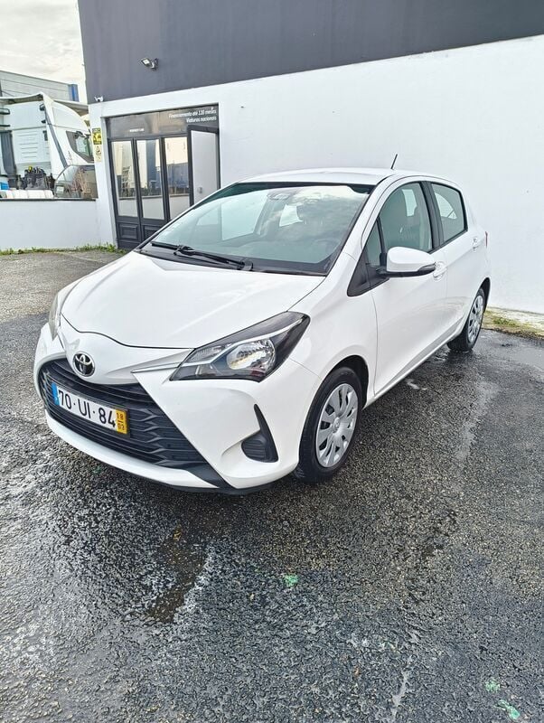 Branco Usado 2018 Toyota Yaris Active | € 11.250 (Bom preço) - Imagem 1/4
