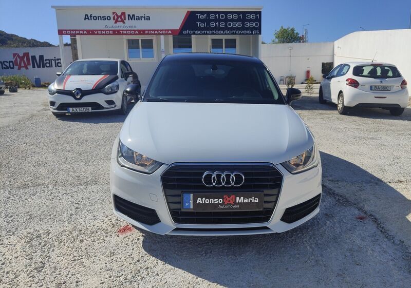 Branco Usado 2015 Audi A1 Sport Citadino | € 14.250 (Preço justo) - Imagem 1/4