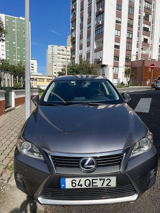 Usado 2015 Lexus CT200h Sedan | € 16.000 - Imagem 1/4