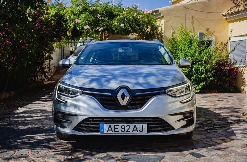 Cinza Usado 2020 Renault Mégane GrandTour Business Carrinha | € 18.900 (Preço elevado) - Imagem 1/4
