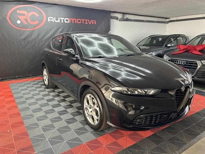 Preto Usado 2023 Alfa Romeo Tonale SUV | € 26.990 - Imagem 1/4