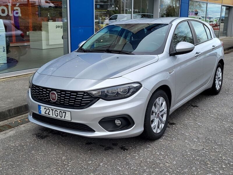 Cinza Usado 2017 Fiat Tipo | € 7.900 (Bom preço) - Imagem 1/4