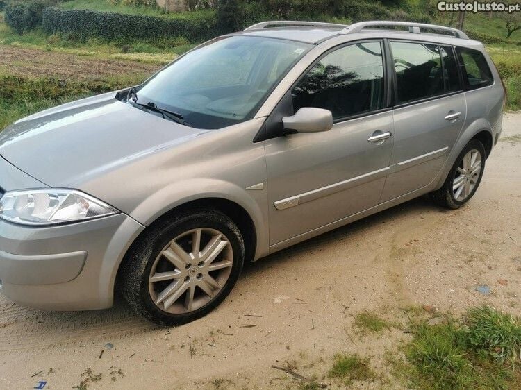 Cinza Usado 2005 Renault Mégane GrandTour Carrinha | € 2.750 (Preço justo) - Imagem 1/1