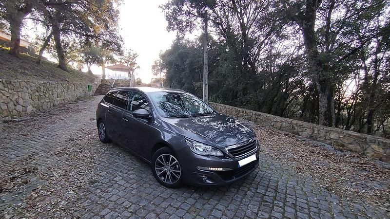 Usado Peugeot 308 SW 100 HP (73 kW) 2016 Carrinha