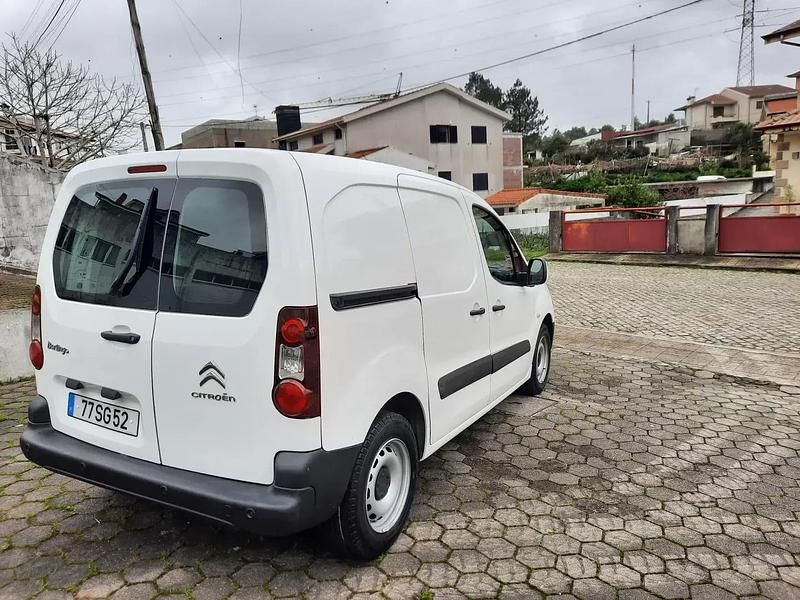 Usado Citroën Berlingo 75 HP (55 kW) 2016 Branco Monovolume
