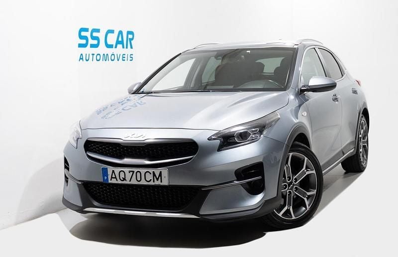 Cinza Usado 2022 Kia XCeed SUV | € 15.990 (Bom preço) - Imagem 1/4