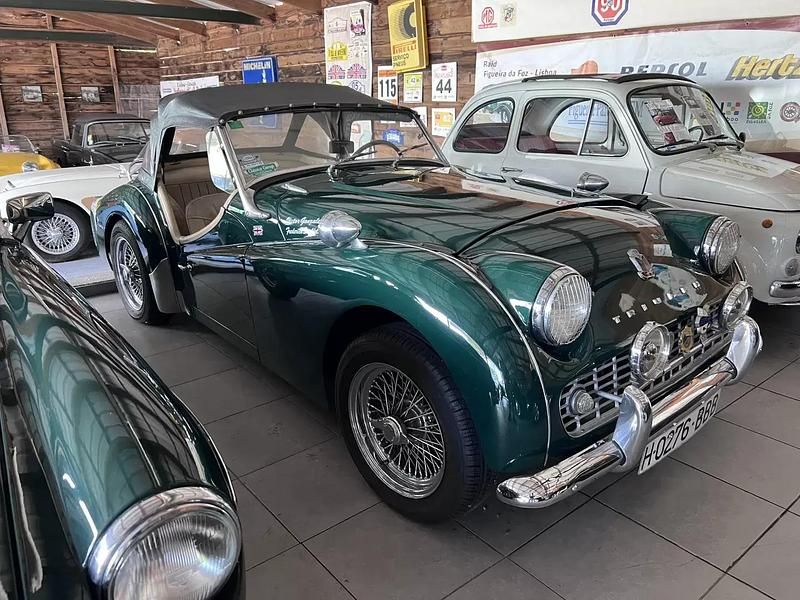 Usado Triumph TR3 100 HP (73 kW) 1960 Verde Cabrios