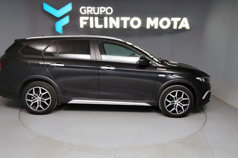 Preto Usado 2023 Fiat Tipo Cross | € 17.340 (Preço justo) - Imagem 1/4
