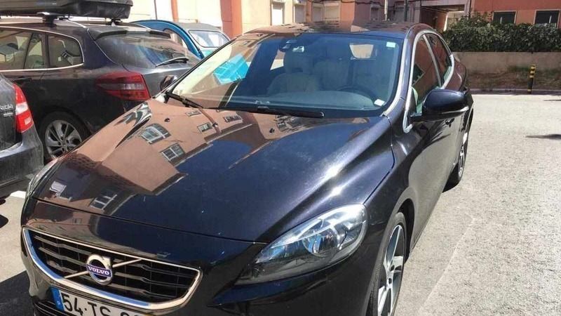 Preto Usado 2014 Volvo V40 Carrinha | € 15.500 (Preço elevado) - Imagem 1/4