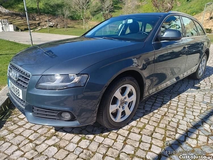 Usado Audi A4 Performance 141 HP (103 kW) 2009 Cinza Carrinha