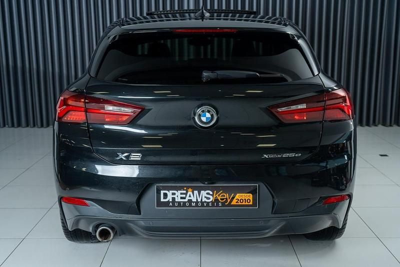 Usado BMW X2 220 HP (161 kW) 2021 Preto SUV
