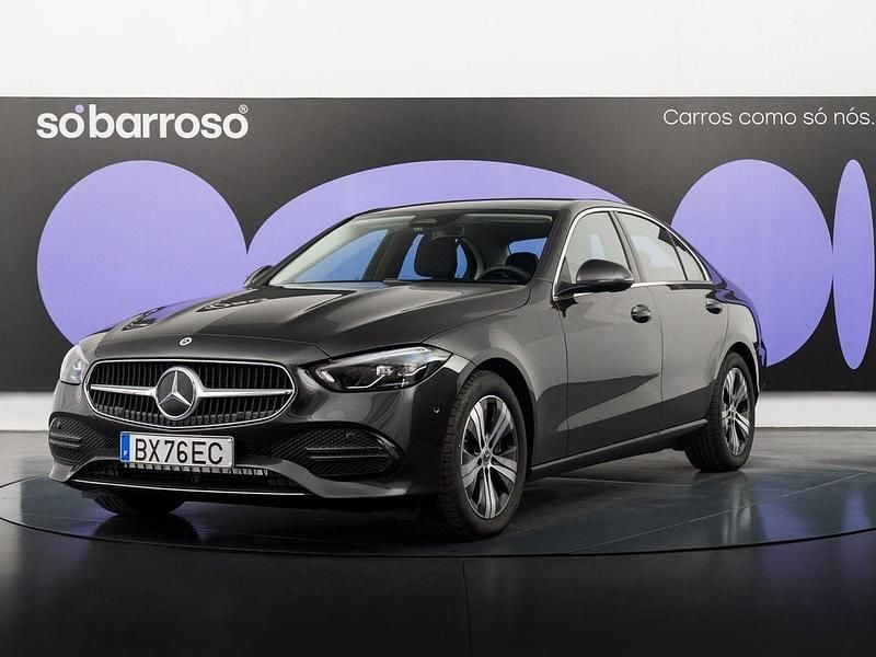 Cinza Novo 2025 Mercedes C200 Avantgarde Sedan | € 48.990 (Preço justo) - Imagem 1/4