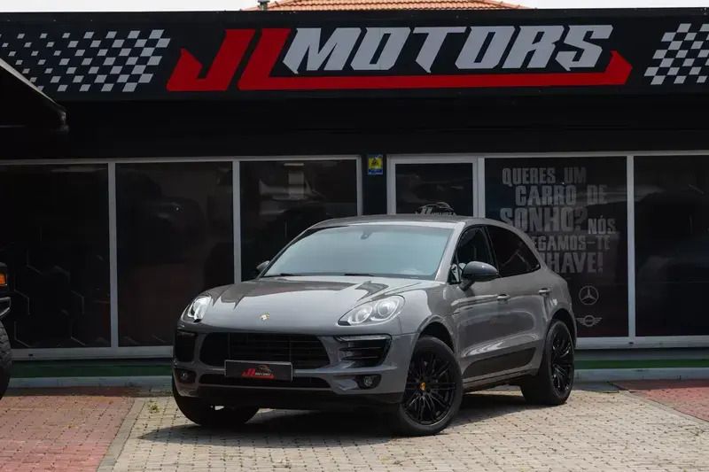 Cinza prata Usado 2015 Porsche Macan S SUV | € 46.500 (Preço elevado) - Imagem 1/4