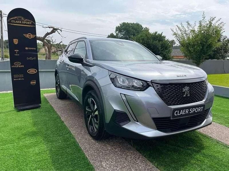 Cinza Usado 2023 Peugeot 2008 Allure SUV | € 17.900 (Preço justo) - Imagem 1/4