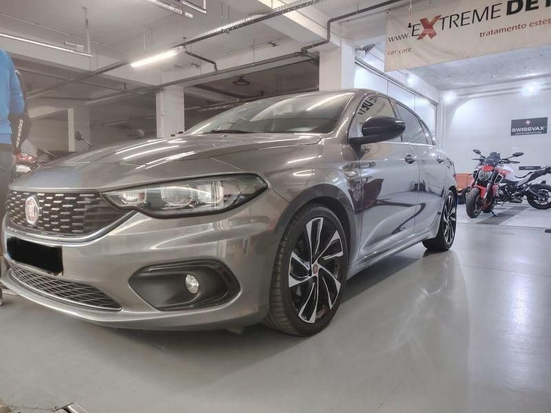Usado 2018 Fiat Tipo Sedan | € 13.600 (Preço elevado) - Imagem 1/4