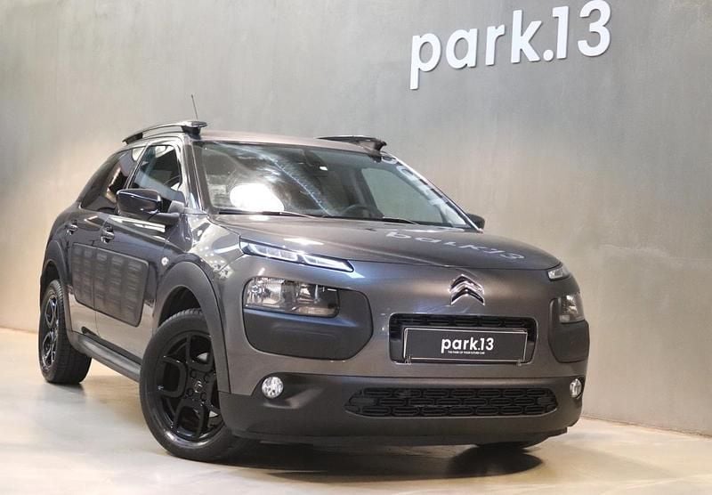 Cinzento Usado 2017 Citroën C4 Cactus Citadino | € 10.850 (Bom preço) - Imagem 1/4
