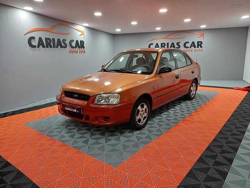 Outra Usado 2000 Hyundai Accent | € 3.990 - Imagem 1/4