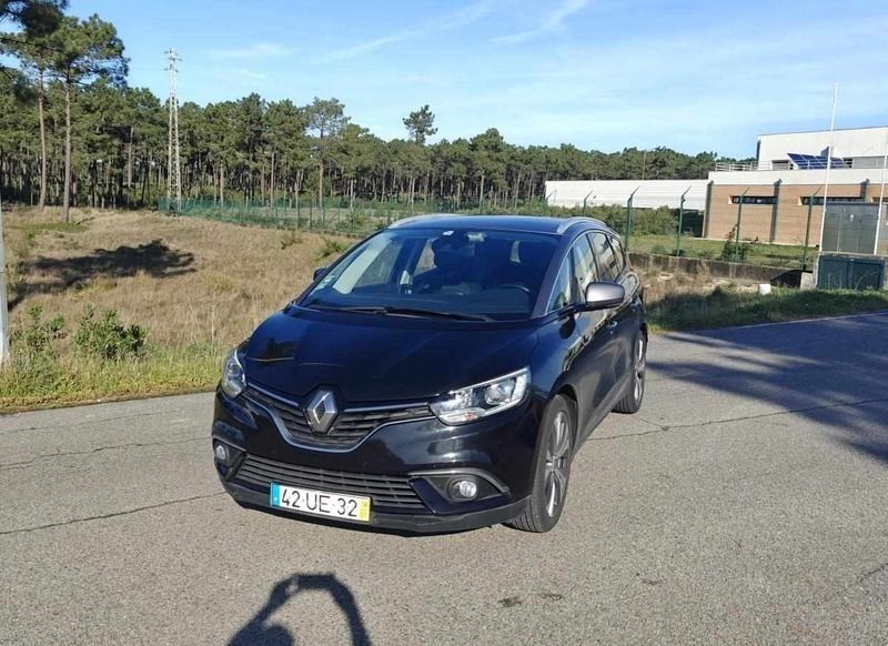 Preto Usado 2018 Renault Scénic IV Monovolume | € 16.900 (Preço justo) - Imagem 1/4