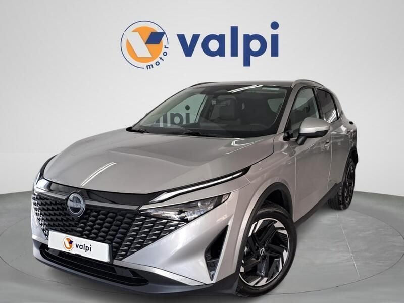 Usado Nissan Qashqai 140 HP (102 kW) 2025 Cinzento SUV