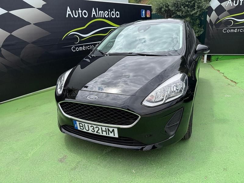 Preto Usado 2018 Ford Fiesta Active Citadino | € 12.950 (Preço justo) - Imagem 1/4
