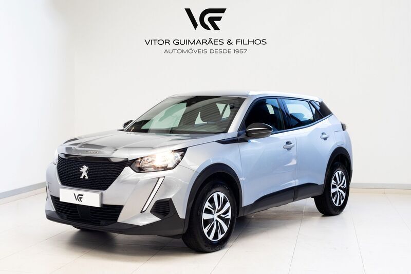 Cinza Usado 2023 Peugeot 2008 Active SUV | € 21.990 (Preço elevado) - Imagem 1/4