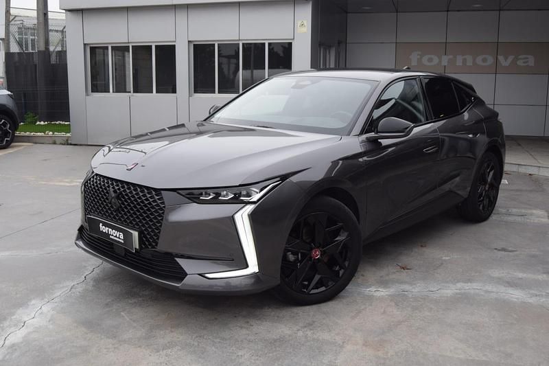 Usado DS Automobiles DS4 Performance 130 HP (95 kW) 2024 Cinza SUV