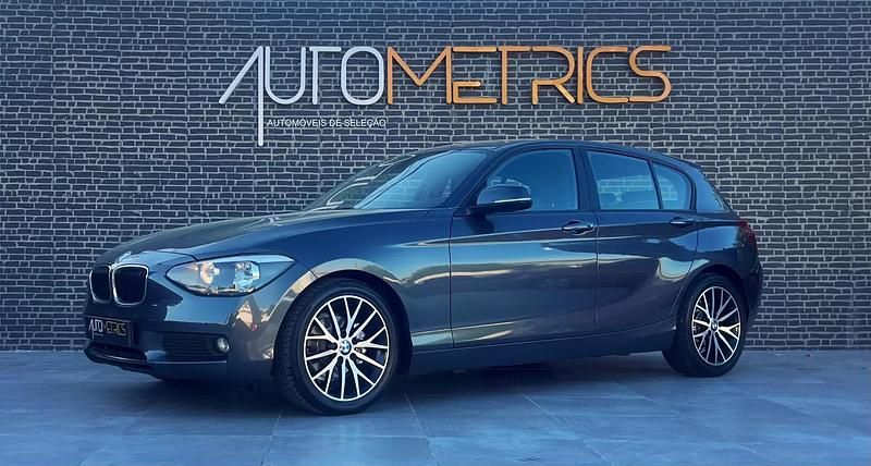 Cinza Usado 2013 BMW 116 Citadino | € 15.900 (Preço elevado) - Imagem 1/4