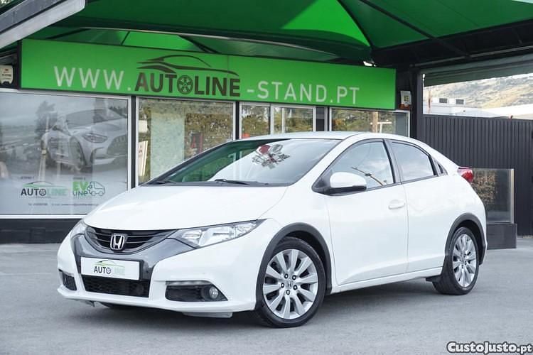 Branco Usado 2012 Honda Civic Sport Sedan | € 14.750 (Preço justo) - Imagem 1/1