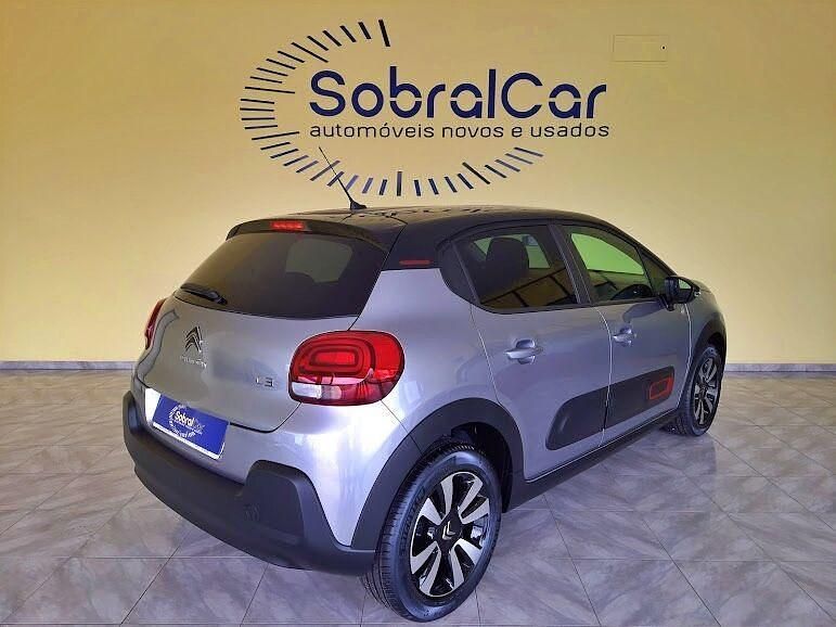 Usado Citroën C3 PureTech 82 HP (60 kW) 2021 Cinzento Citadino