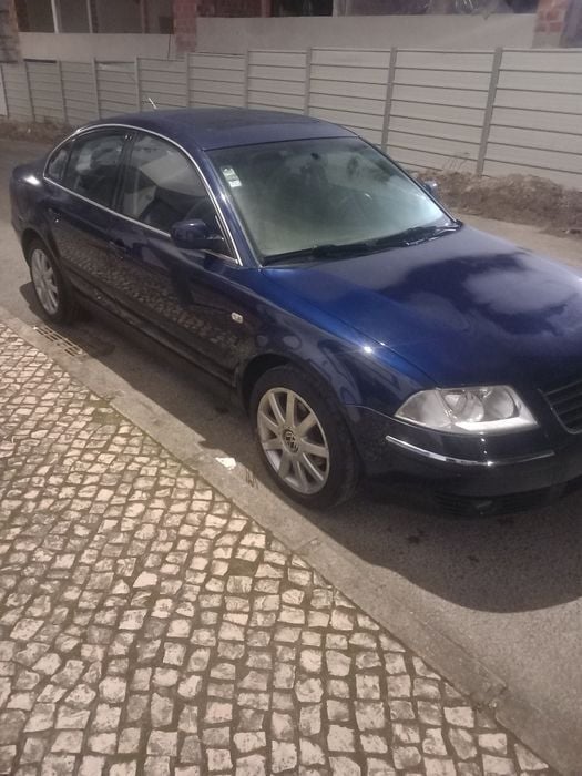Usado 2000 VW Passat Sedan | € 3.500 - Imagem 1/4