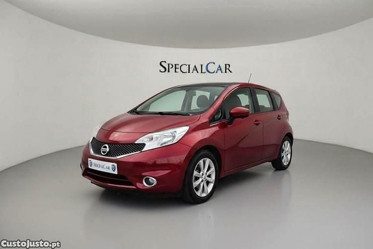 Usado Nissan Note Tekna 80 HP (58 kW) 2013 Vermelho Citadino