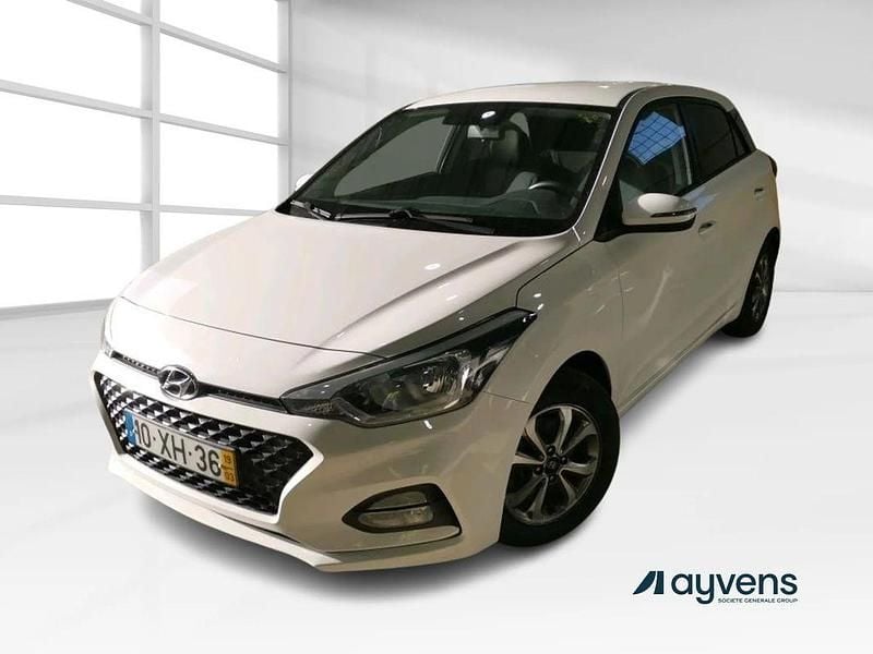 Branco Usado 2019 Hyundai i20 Comfort Citadino | € 12.300 (Preço justo) - Imagem 1/4