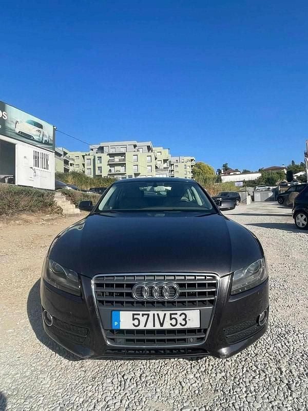 Usado Audi A5 170 HP (125 kW) 2010 Cinzento Coupé