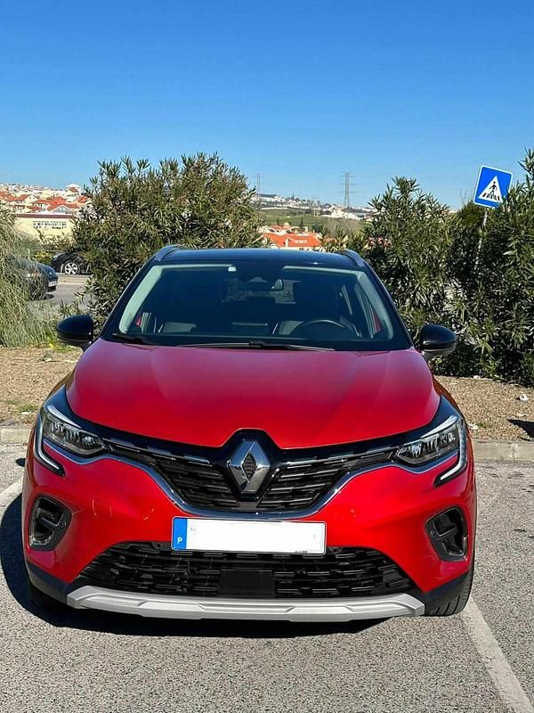 Usado Renault Captur 91 HP (66 kW) 2021 Vermelho SUV