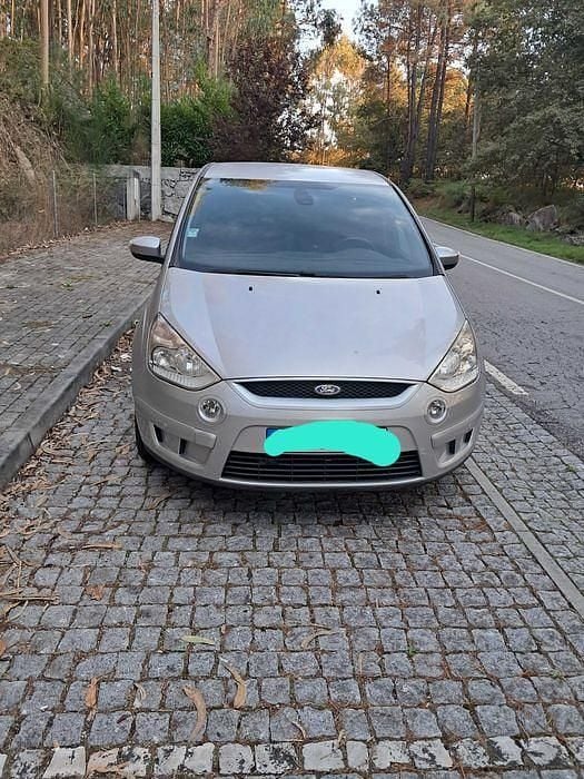 Usado 2006 Ford S-MAX S Monovolume | € 4.250 - Imagem 1/4