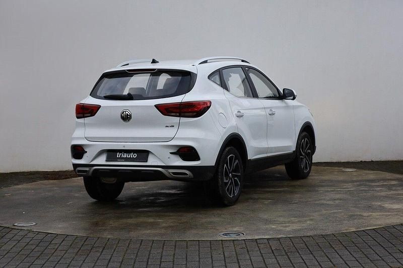 Usado MG ZS Luxury 111 HP (81 kW) 2025 Branco SUV
