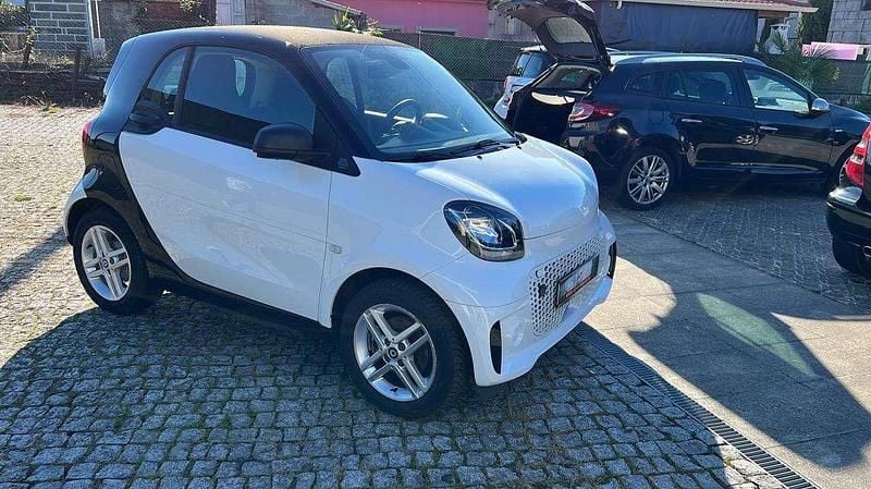 Usado Smart ForTwo Electric Drive Passion 60 kW (82 HP) 2022 Cinza Coupé
