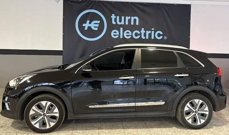 Preto Usado 2021 Kia e-Niro SUV | € 19.900 (Bom preço) - Imagem 1/4