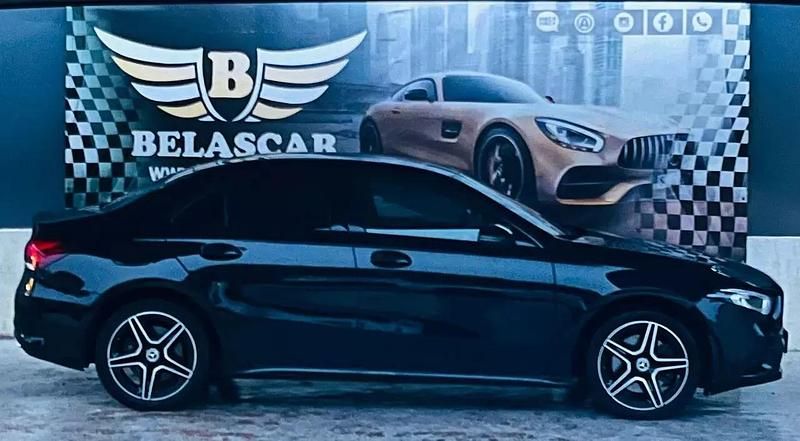 Usado Mercedes A250 AMG line 218 HP (160 kW) 2021 Preto Sedan